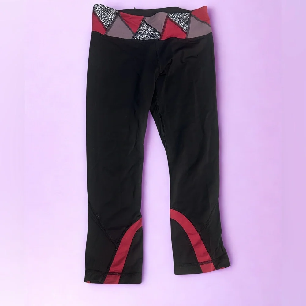 Lululemon Swift Speed High-Rise Leggings- Black/ Red/Grey Size 6 Activewear